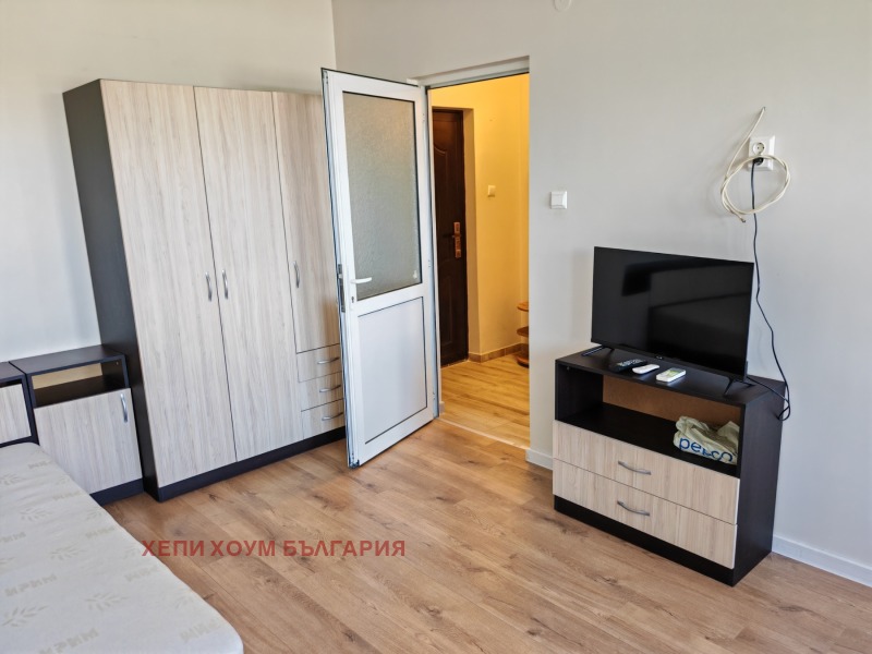 Kiadó  Stúdió Ruse , Zdravec Iztok , 31 négyzetméter | 76618514 - kép [2]