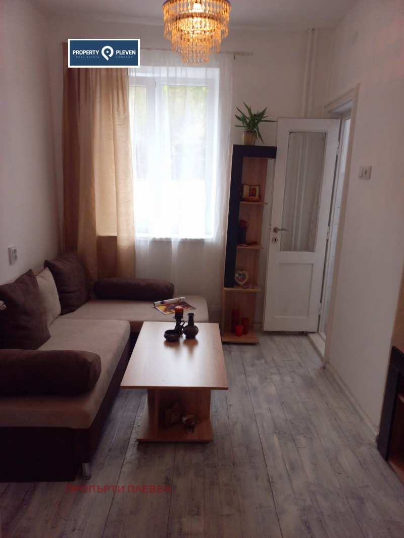 Te huur  1 slaapkamer Pleven , Sjirok tsentar , 42 m² | 73729439