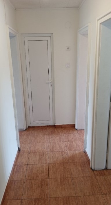 Издаје се  1 спаваћа соба Софија , Западен парк , 50 м2 | 58358311 - слика [8]