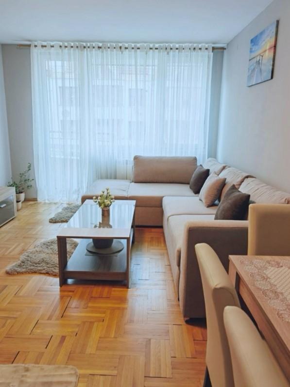 Дава под наем 3-СТАЕН, гр. София, Слатина, снимка 2 - Апартаменти - 53506270