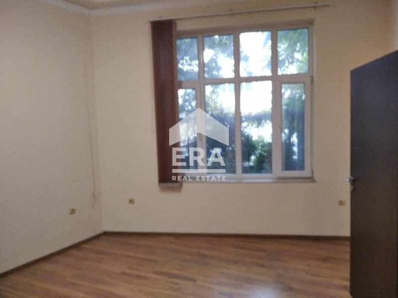 Дава под наем ОФИС, гр. Варна, Център, снимка 4 - Офиси - 52621079