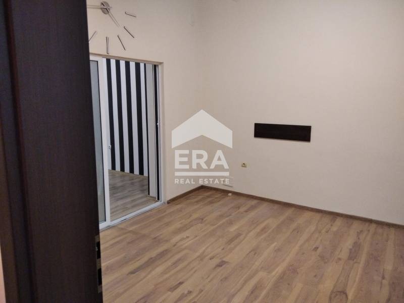Дава под наем ОФИС, гр. Варна, Център, снимка 3 - Офиси - 52621079