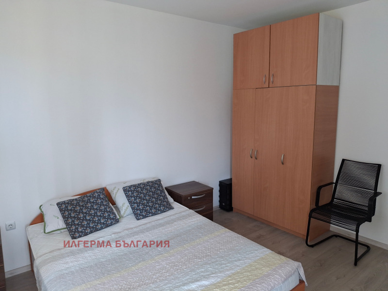 Издаје се  1 спаваћа соба Софија , Карпузица , 68 м2 | 64390129 - слика [5]