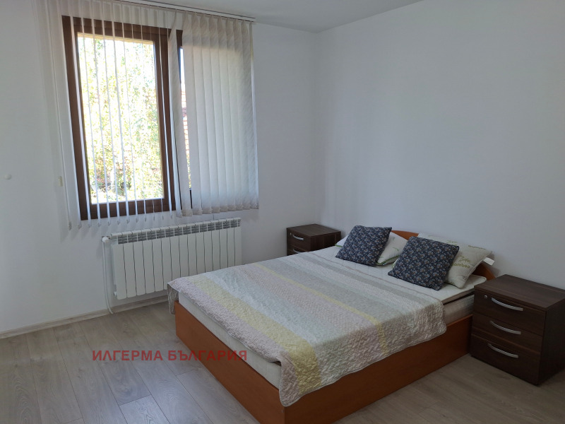 Издаје се  1 спаваћа соба Софија , Карпузица , 68 м2 | 64390129 - слика [4]