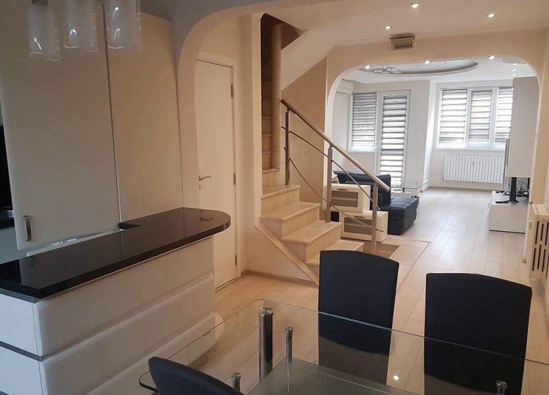Zu vermieten  2 Schlafzimmer Plowdiw , Marascha , 100 qm | 95922954 - Bild [4]