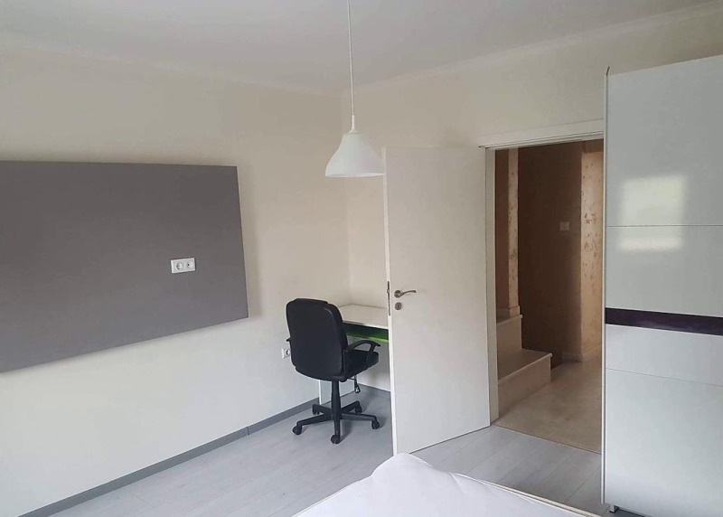 Zu vermieten  2 Schlafzimmer Plowdiw , Marascha , 100 qm | 95922954 - Bild [6]
