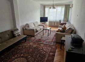 1 спаваћа соба Центар, Софија