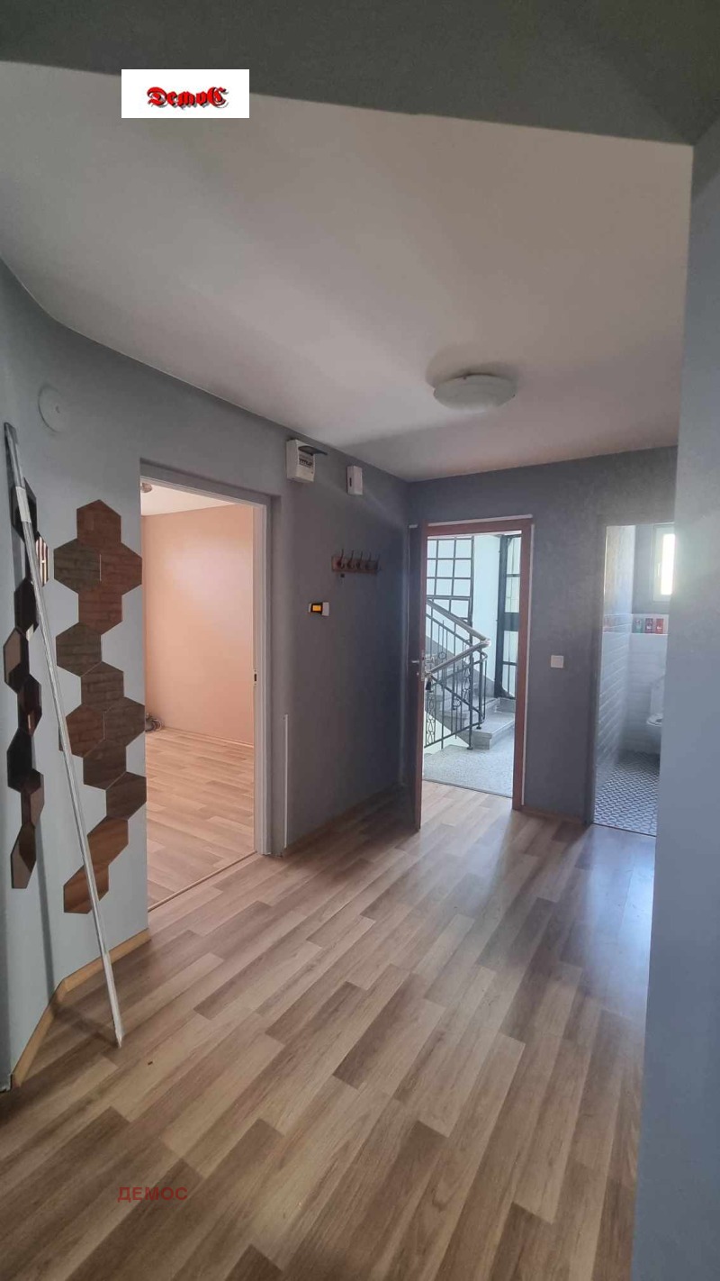 De inchiriat  Birou Sofia , Țentâr , 90 mp | 82479933 - imagine [16]