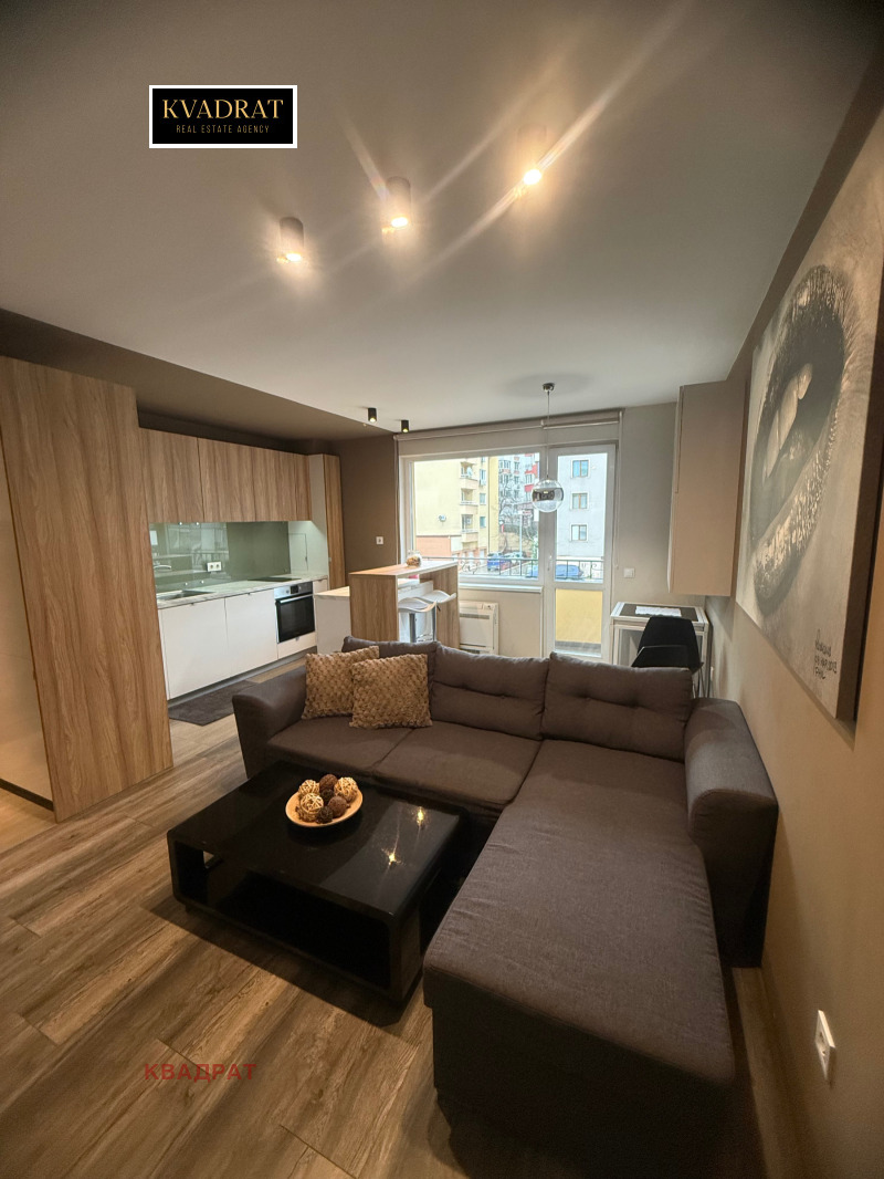 Дава под Наем 2-СТАЕН в град София, Лозенец - 55 кв.м / 780 € » 1 525.55 лв., КВАДРАТ