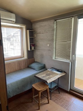 Estudio Tsentar, Burgas