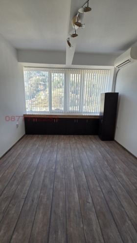 ОФИС, 17 m2
