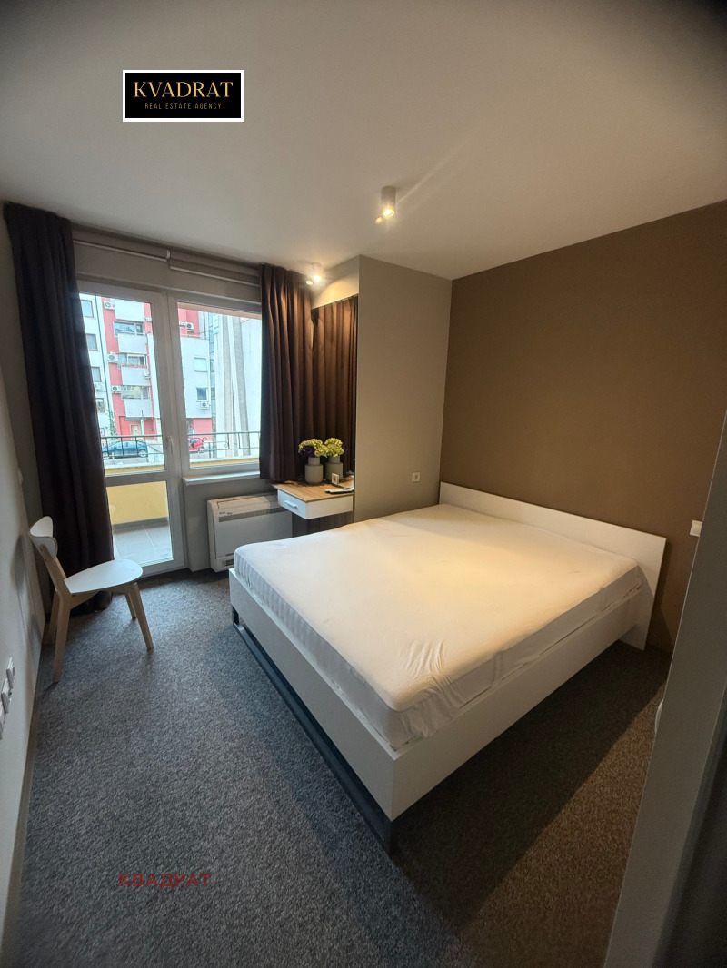 Дава под наем 2-СТАЕН, гр. София, Лозенец, снимка 2 - Апартаменти - 53518369