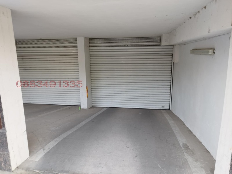 Дава под наем ГАРАЖ, ПАРКОМЯСТО, гр. Пловдив, Тракия, снимка 2 - Гаражи и паркоместа - 53379512