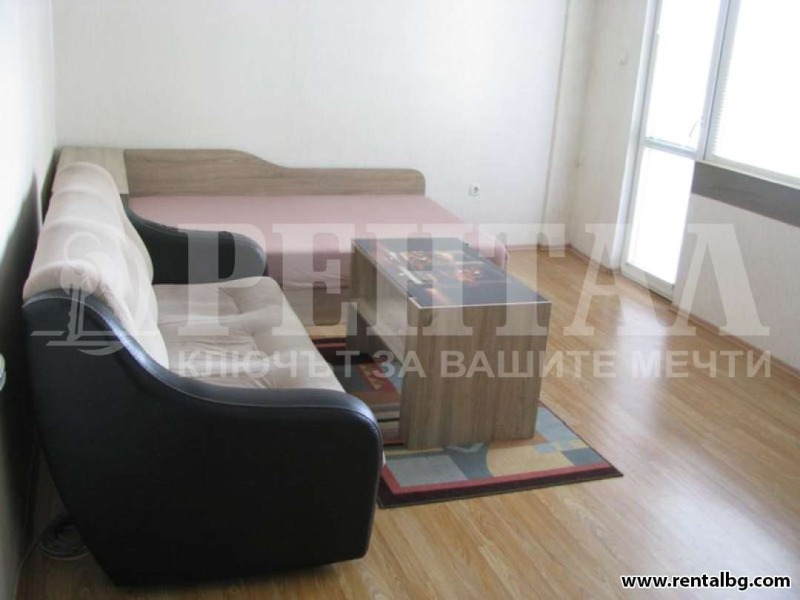 Дава под наем 1-СТАЕН, гр. Пловдив, Тракия