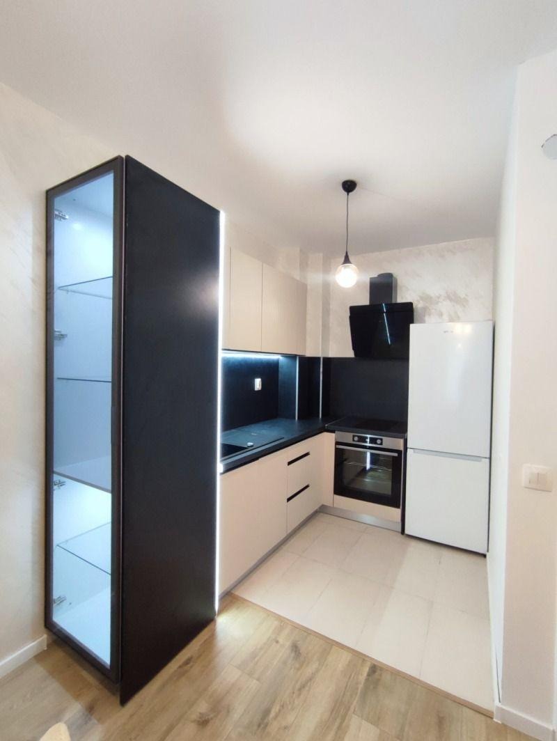 Дава под наем 2-СТАЕН, гр. София, Малинова долина, снимка 3 - Апартаменти - 52613975