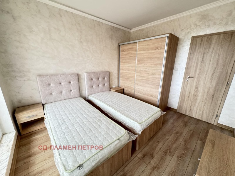 Дава под наем  3-стаен град Шумен , Пазара , 98 кв.м | 73171360 - изображение [9]