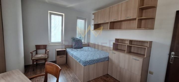 K pronájmu  2 ložnice Varna , Ljatno kino Trakija , 60 m2 | 54551980 - obraz [3]