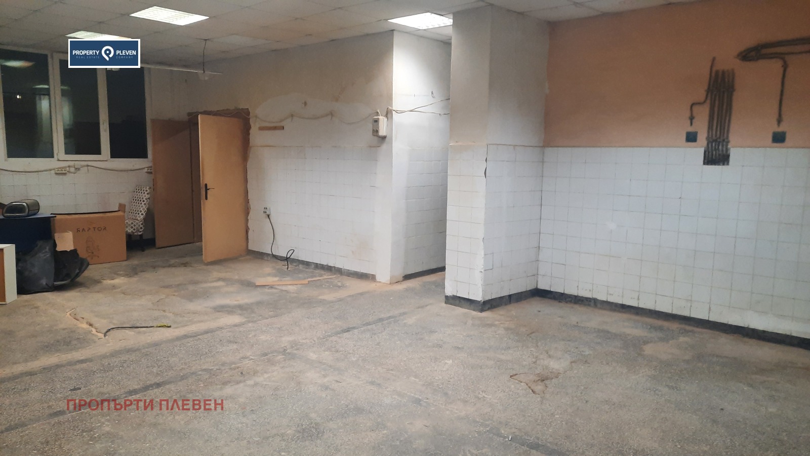 Дава под наем СКЛАД, гр. Плевен, Широк център, снимка 2 - Складове - 48659360