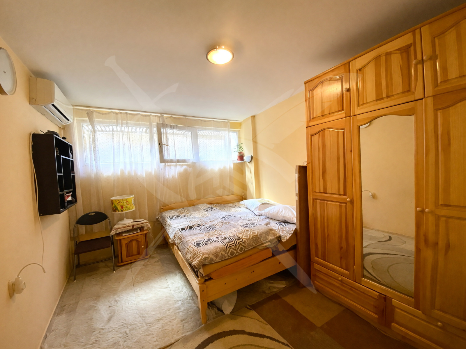 Дава под наем 2-СТАЕН, гр. Бургас, Сарафово, снимка 2 - Апартаменти - 56009323