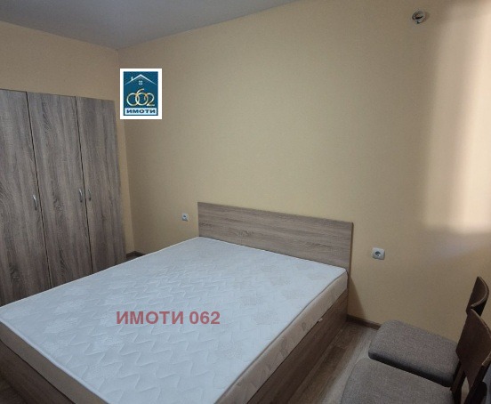 Дава под наем 2-СТАЕН, гр. Велико Търново, Център, снимка 2 - Апартаменти - 54294490