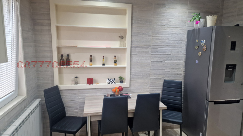Do wynajęcia  Piętro domu Sofia , Lewski , 100 mkw | 67585753 - obraz [5]