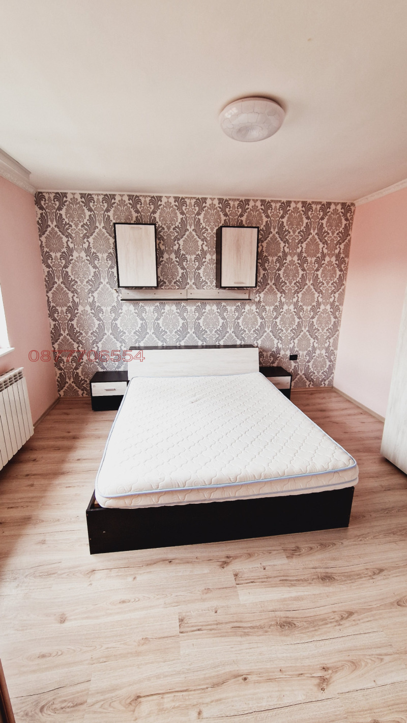 Do wynajęcia  Piętro domu Sofia , Lewski , 100 mkw | 67585753 - obraz [9]