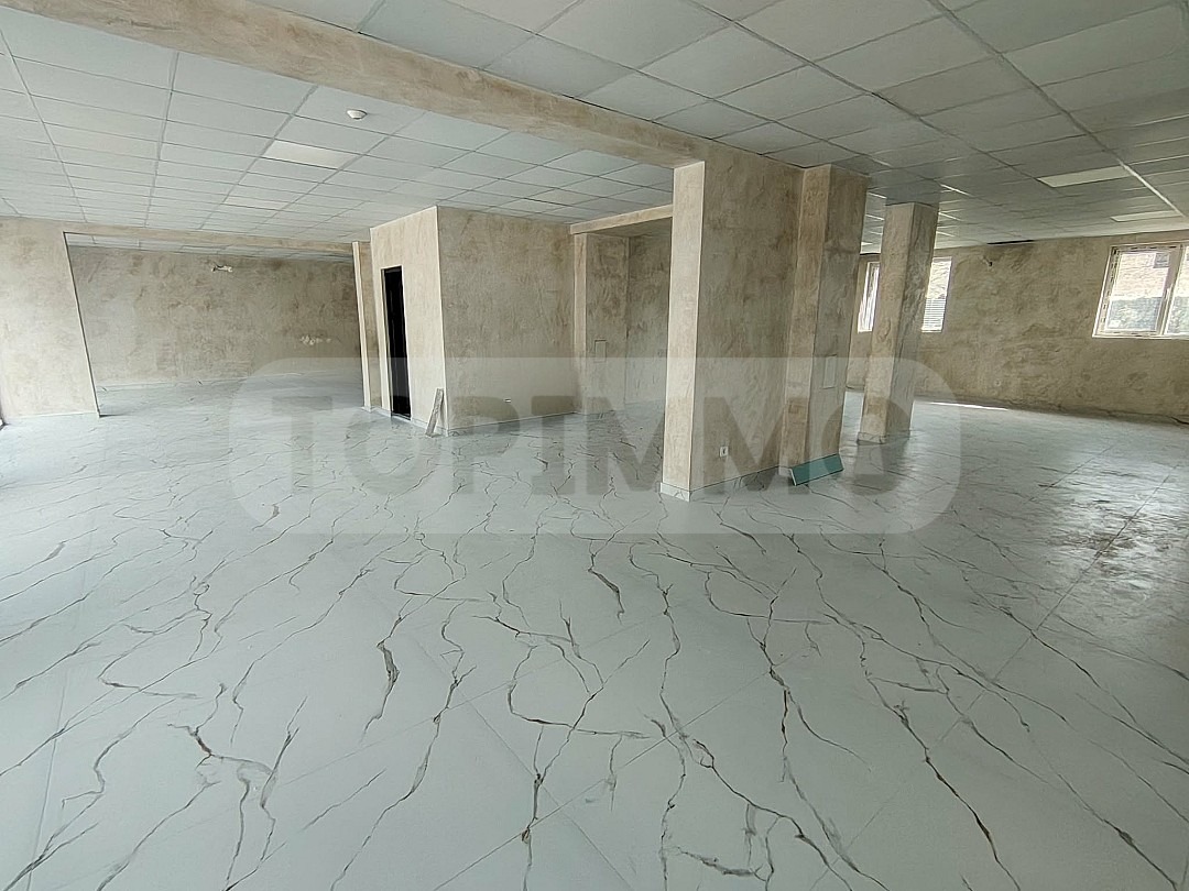 Дава под наем МАГАЗИН, гр. Варна, Младост 1, снимка 2 - Магазини - 54226744