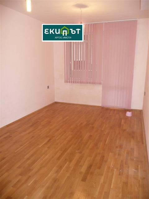 ���� ��� ���� 3-����� | Imot.bg � ����������� 4