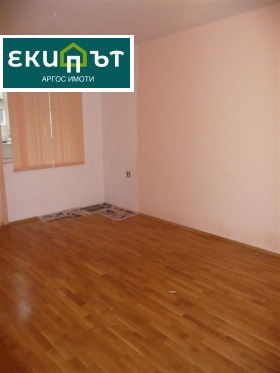 ���� ��� ���� 3-����� | Imot.bg � ����� ������ 3