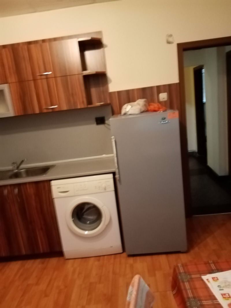 Zu vermieten  1 Schlafzimmer Ruse , Zentar , 72 qm | 37674447 - Bild [4]