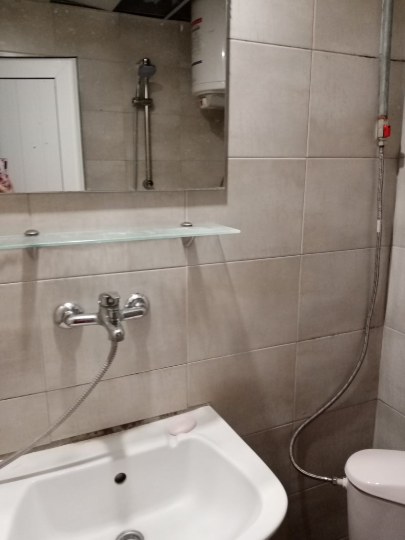 Zu vermieten  1 Schlafzimmer Ruse , Zentar , 72 qm | 37674447 - Bild [6]
