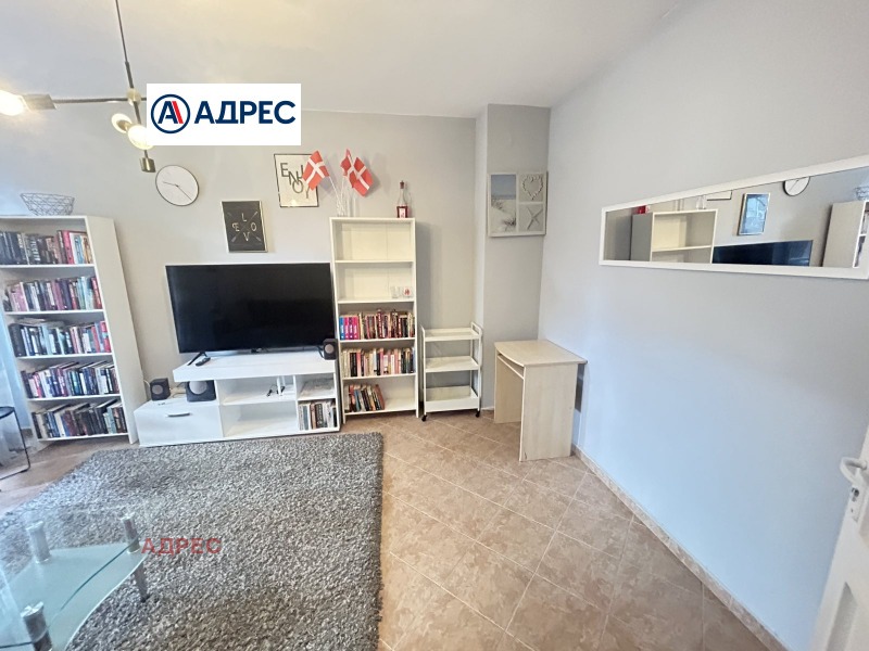 Προς ενοικίαση  1 υπνοδωμάτιο Βαρνα , ΒΗΝΣ-ΤΣερβεν πλοτσταδ , 70 τ.μ | 50346883 - εικόνα [3]