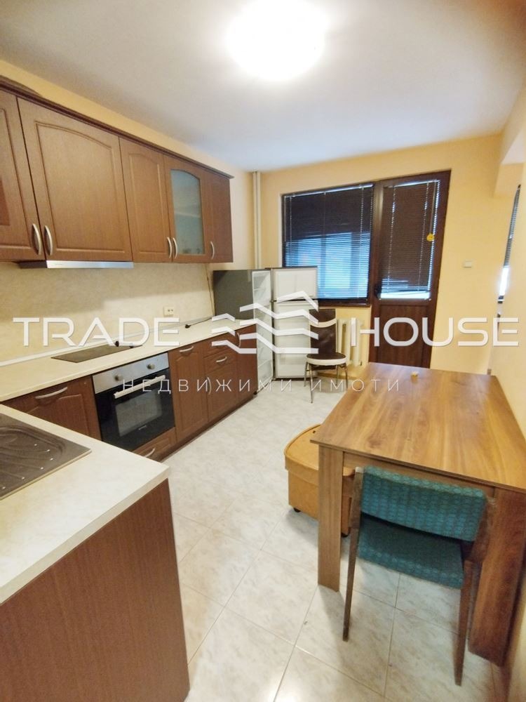Da affittare  2 camere da letto Plovdiv , Karshiiaka , 98 mq | 62347579 - Immagine [2]