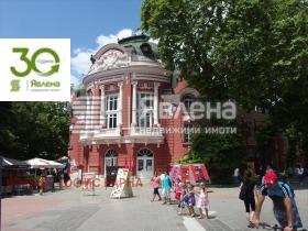 Winkel Operata, Varna