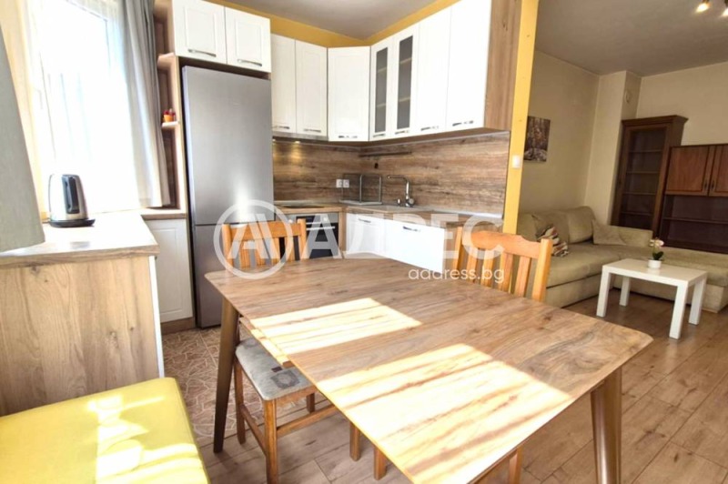 Zu vermieten  2 Schlafzimmer Sofia , Zentar , 90 qm | 40603571 - Bild [2]