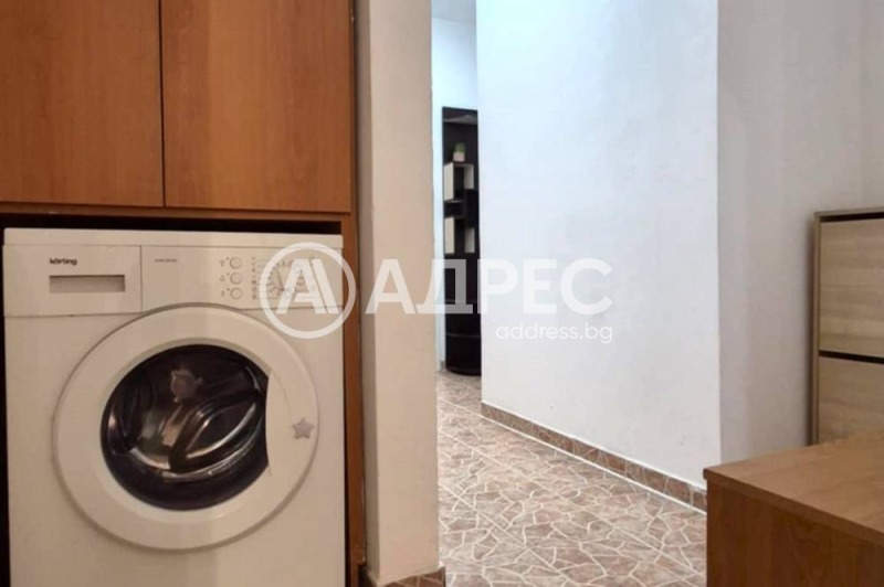 Zu vermieten  2 Schlafzimmer Sofia , Zentar , 90 qm | 40603571 - Bild [14]