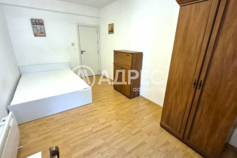 Zu vermieten  2 Schlafzimmer Sofia , Zentar , 90 qm | 40603571 - Bild [10]