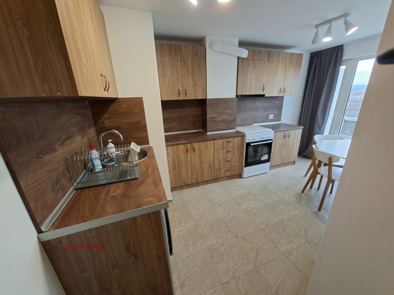 Дава под наем 2-СТАЕН, гр. София, Оборище, снимка 2 - Апартаменти - 53399903