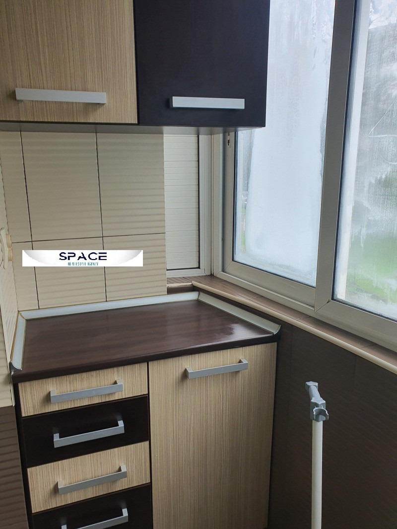 Te huur  2 slaapkamers Plovdiv , Karsjijaka , 97 m² | 77329839 - afbeelding [3]