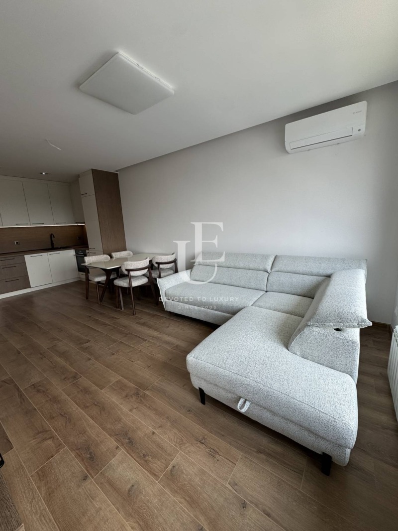 Дава под нем  3-стаен, град София, Сердика • 1 100 € • ID 65300057 — holmes.bg - [1] 
