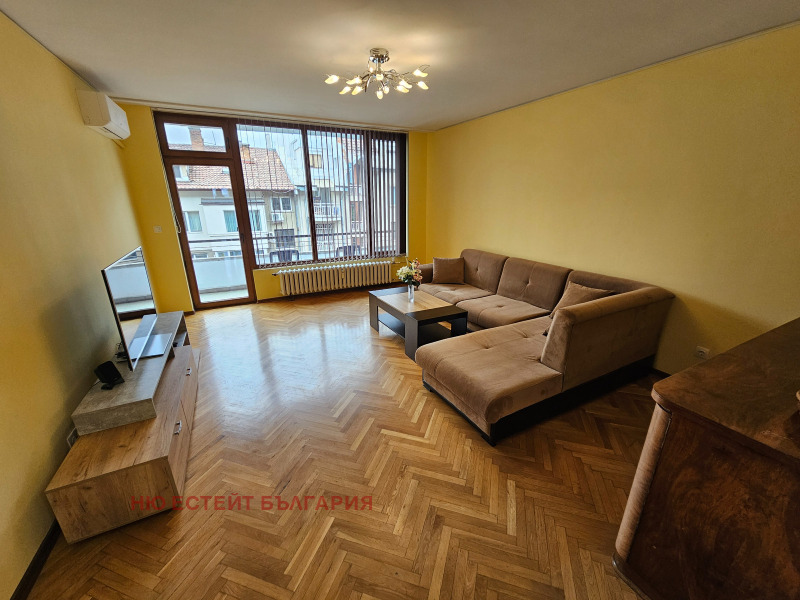 Дава под наем 3-СТАЕН, гр. София, Лозенец, снимка 7 - Апартаменти - 53384467