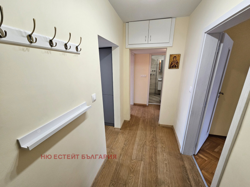 Дава под наем 3-СТАЕН, гр. София, Лозенец, снимка 10 - Апартаменти - 53384467