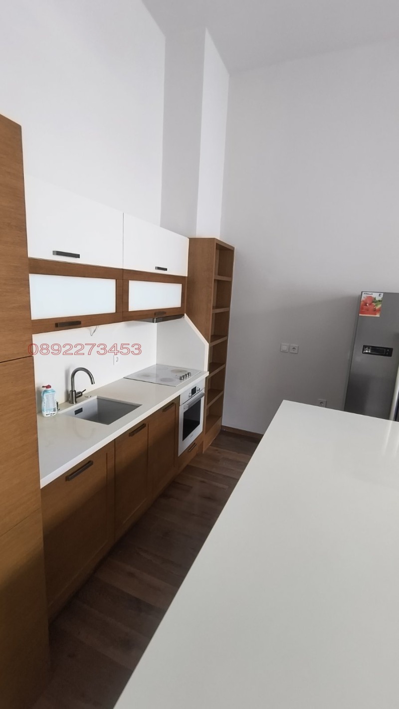 Para alugar  3 quartos Sofia , Zona B-5 , 150 m² | 52202873 - imagem [2]