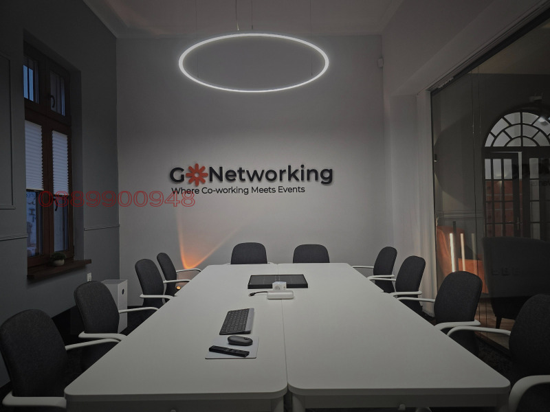 A louer  Bureau Sofia , Tsentar , 30 m² | 82149807