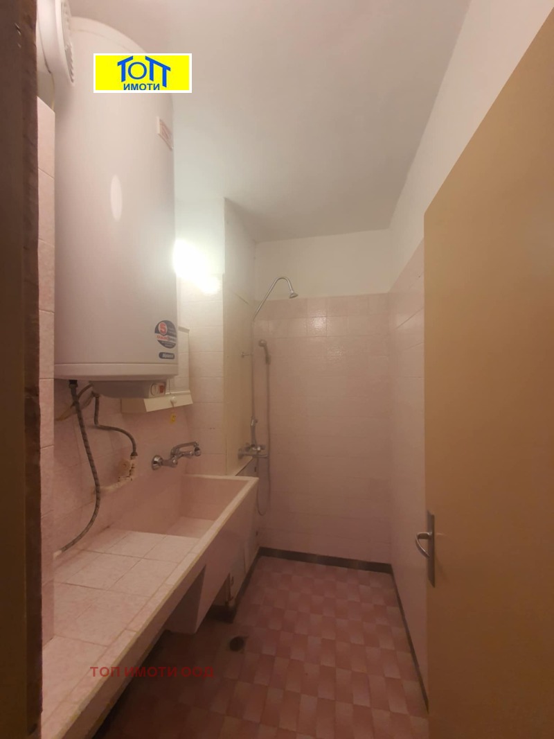 Vuokrattavana  2 makuuhuonetta Ruse , Tsentar , 80 neliömetriä | 27864650 - kuva [11]