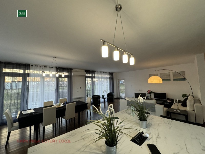 De inchiriat  Casa Sofia , Lozen , 168 mp | 92470476 - imagine [4]