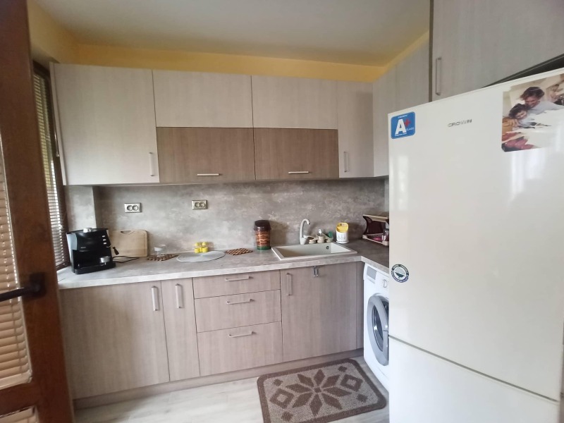 K pronájmu  2 ložnice Plovdiv , Sadijski , 100 m2 | 29203346 - obraz [4]