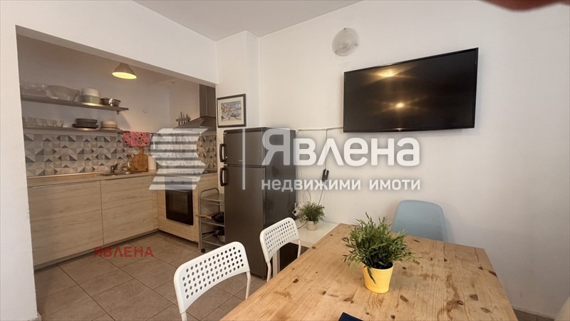 Дава под наем 3-СТАЕН, гр. София, Лозенец, снимка 2 - Апартаменти - 54458145