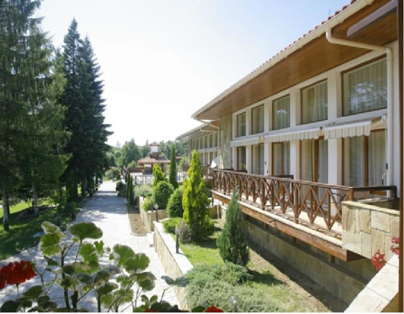 Дава под наем ХОТЕЛ, с. Боженците, област Габрово, снимка 2 - Хотели - 52152348