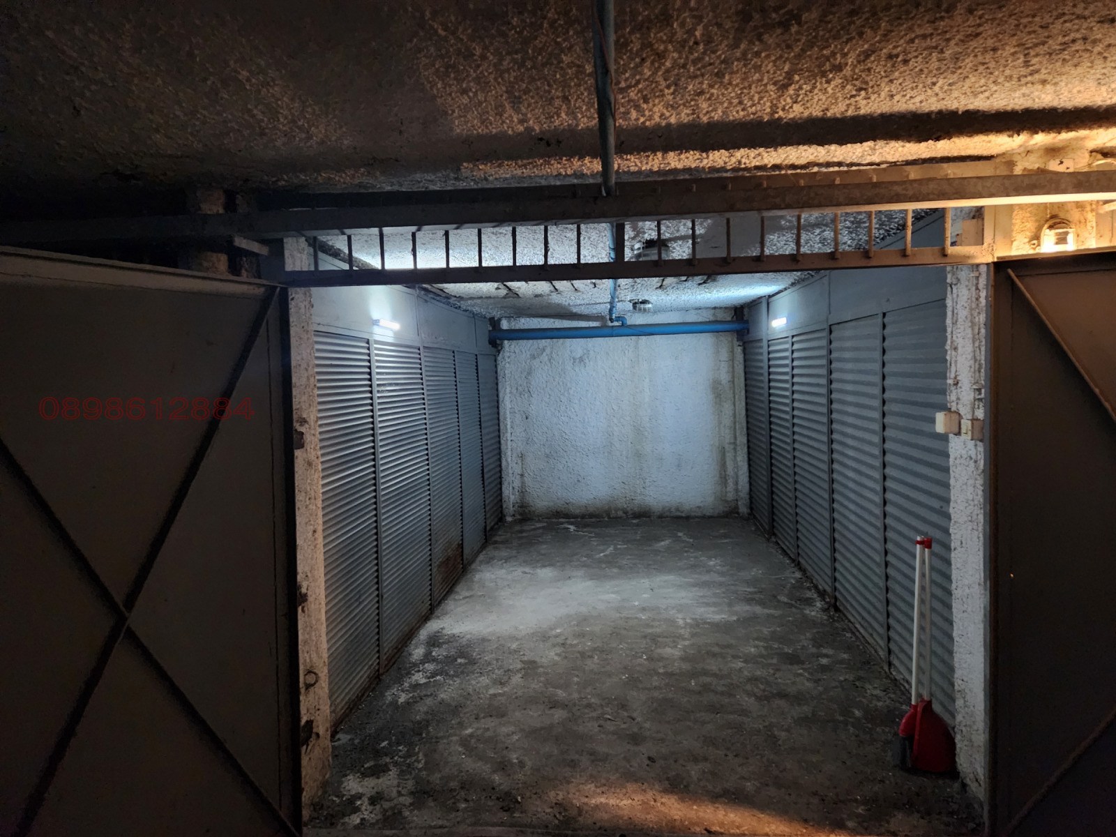 Дава под наем ГАРАЖ, ПАРКОМЯСТО, гр. Пловдив, Център, снимка 9 - Гаражи и паркоместа - 53974610